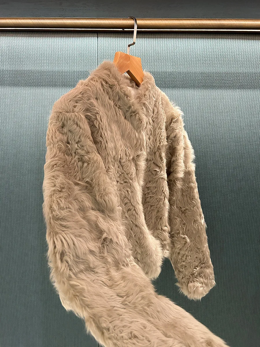 

Wavy Lambswool Vintage-Style Gray Shearling Coat With Fur Lining