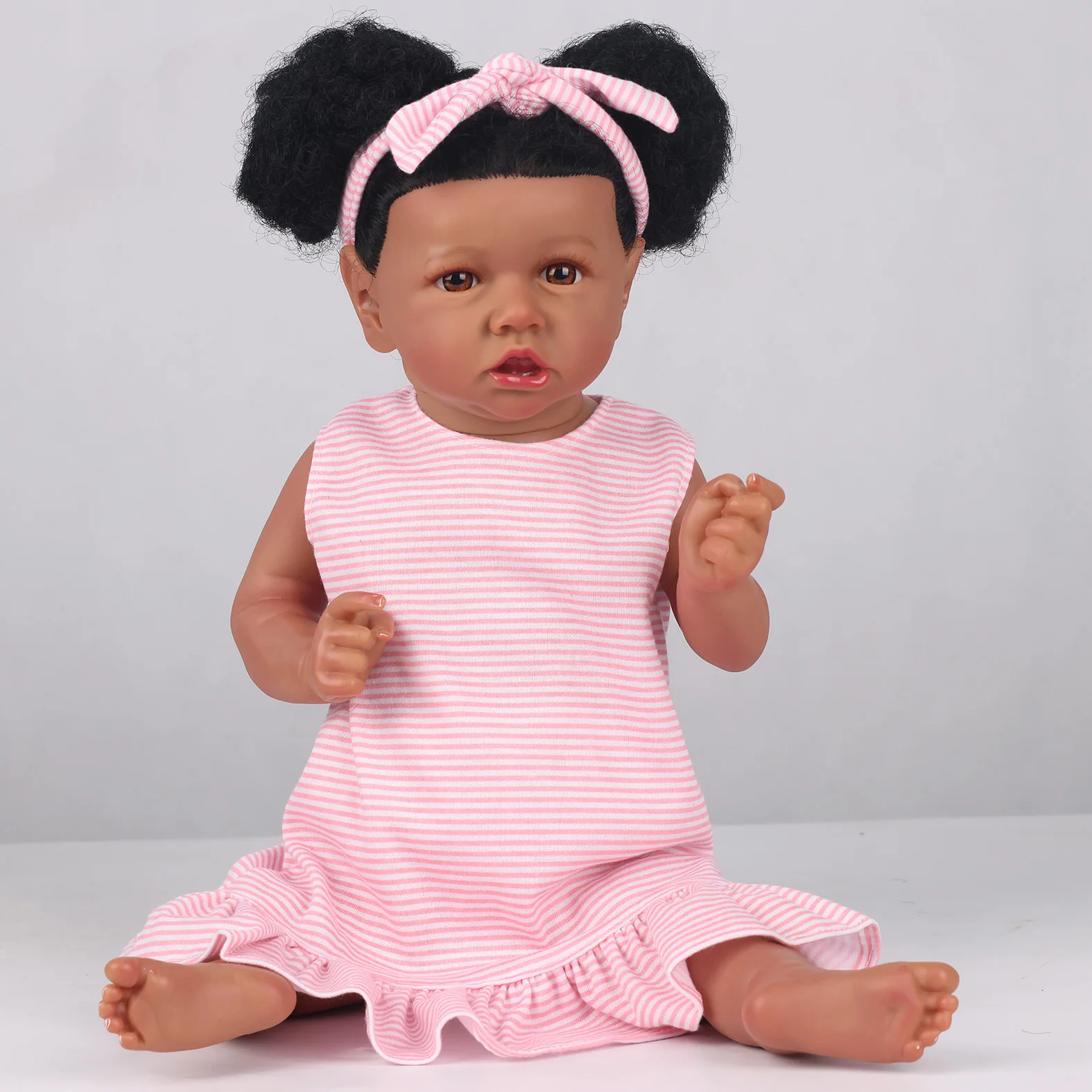 55 CM 22 Inch Black hair and Black skin Baby doll Holiday gifts Birthday present Spend time with your children