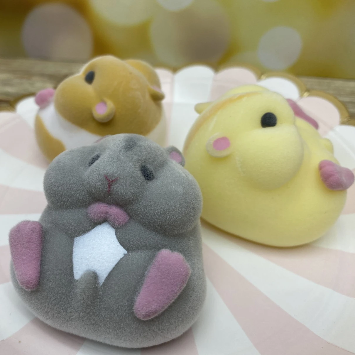 Soft Hamster Squishy Cute Flocking Figurine Gashapon Capsule Toy Kawaii Fatty Milky Animal Squeeze Stress Relief Children Gifts