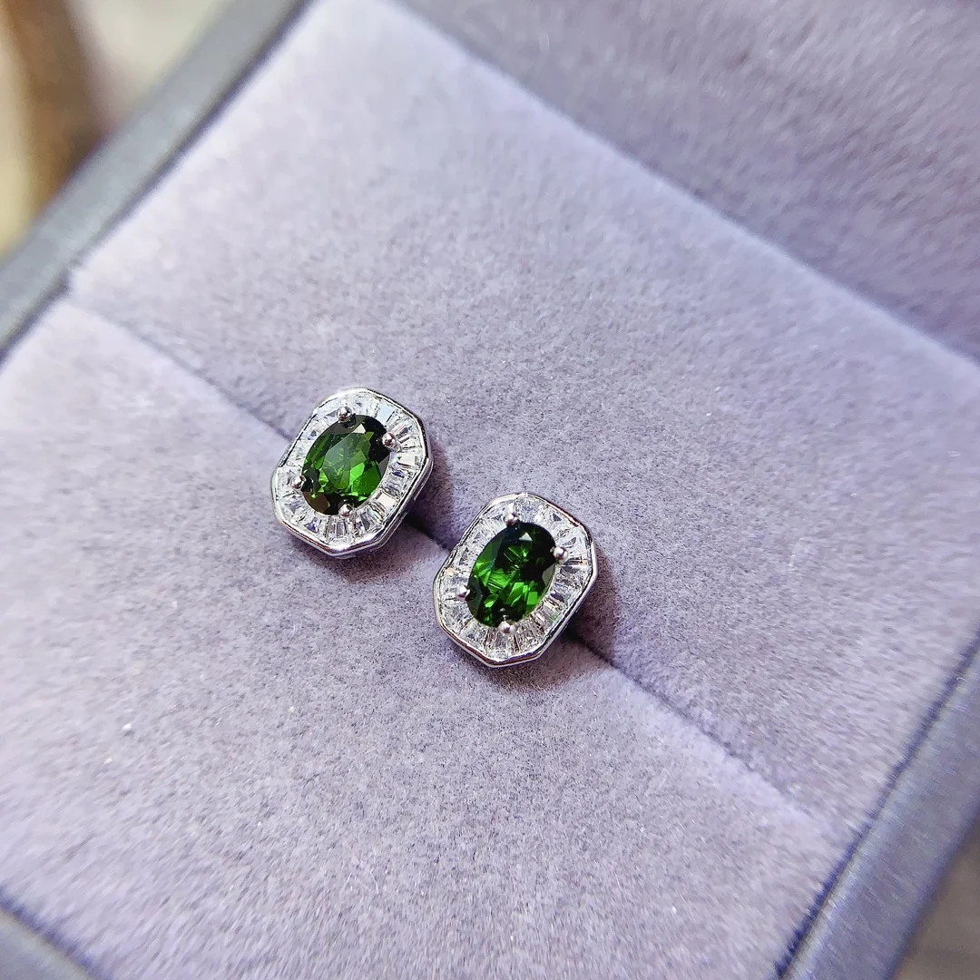 

SHILOVEM 925 Sterling Silver Natural Diopside Stud Earrings Classic Fine Jewelry Women Wedding Gift Wholesale le0406598agt