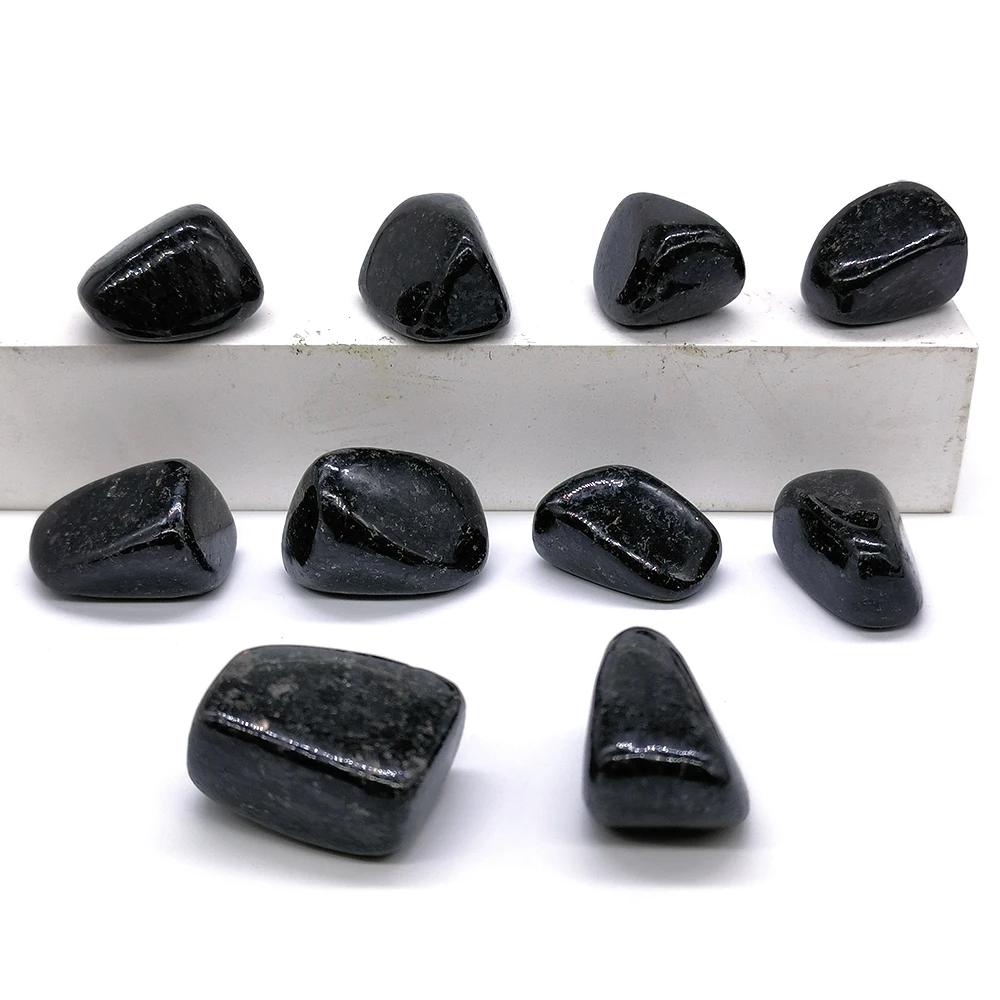 الجملة الطبيعية Nuumite الحصى عينة غير النظامية هبط حجر الريكي شفاء كريستال الكوارتز المعدنية ديكور حوض السمك ديكور المنزل #2