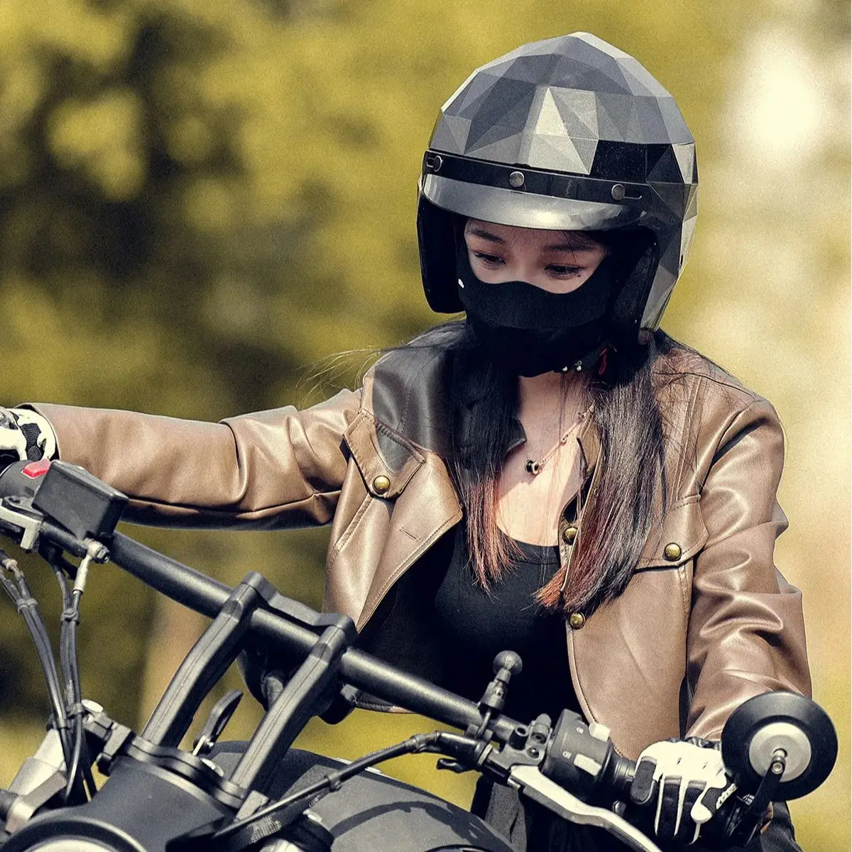 

Newly launched motorcycle helmet classic 3/4 half helmet DOT certified suitable for all seasons for adults and children