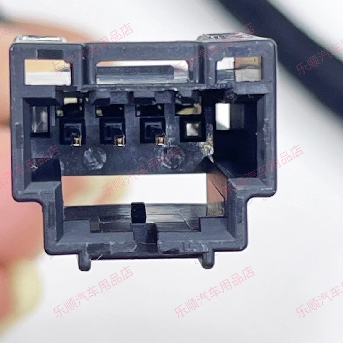 BYD reserved ETC Power-taking step-down wire plug-in connector capsule shell recorder plug 1936119936121