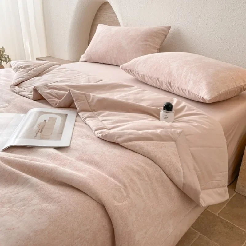 

2025 new class A pure cotton three-layer yarn color-woven jacquard soybean summer quilt summer cool quilt air conditioner quilt