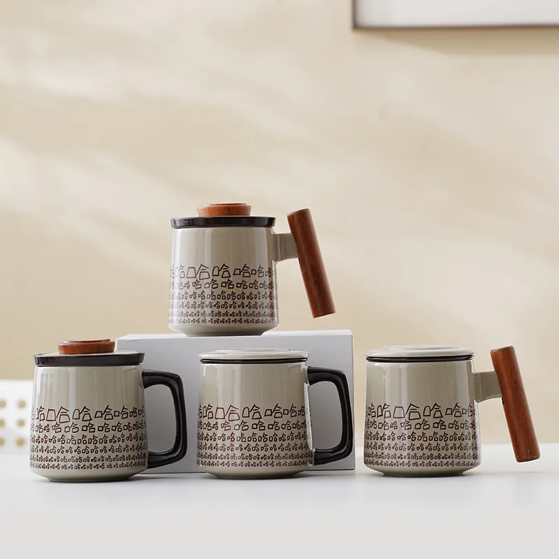 كوب سيراميك مقاوم لدرجات الحرارة العالية كوب فصل شاي الباندا بسيط شخصي للزوجين كوب ماء مكتب الاتجاه الإبداعي فنجان الشاي