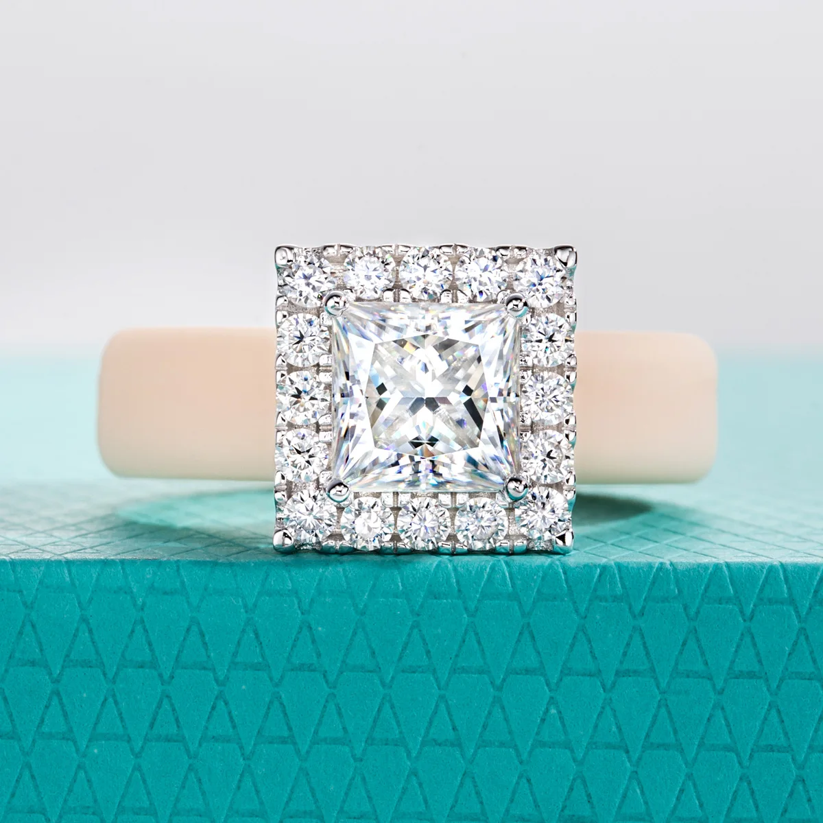 AnuJewel 2ct Princess 2.48cttw Moissanite Inlaid Silicone Ring 925 Sterling Silver Rubber Comfort Fit Wedding Ring for Women