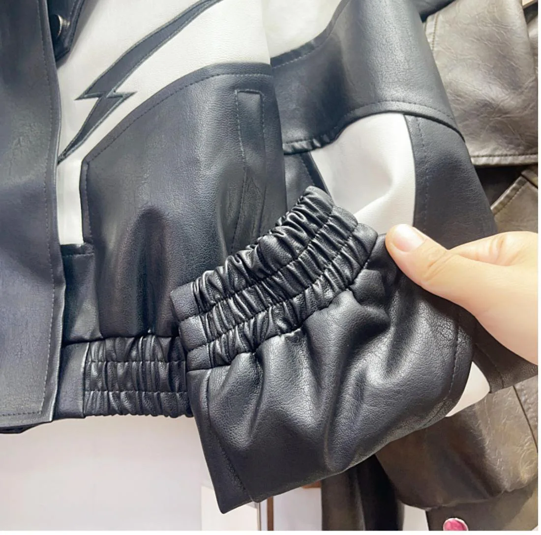 Otoño nueva calle motocicleta abrigo atractivo mujer blanco y negro empalmado bordado abrigo de cuero chaqueta de cuero