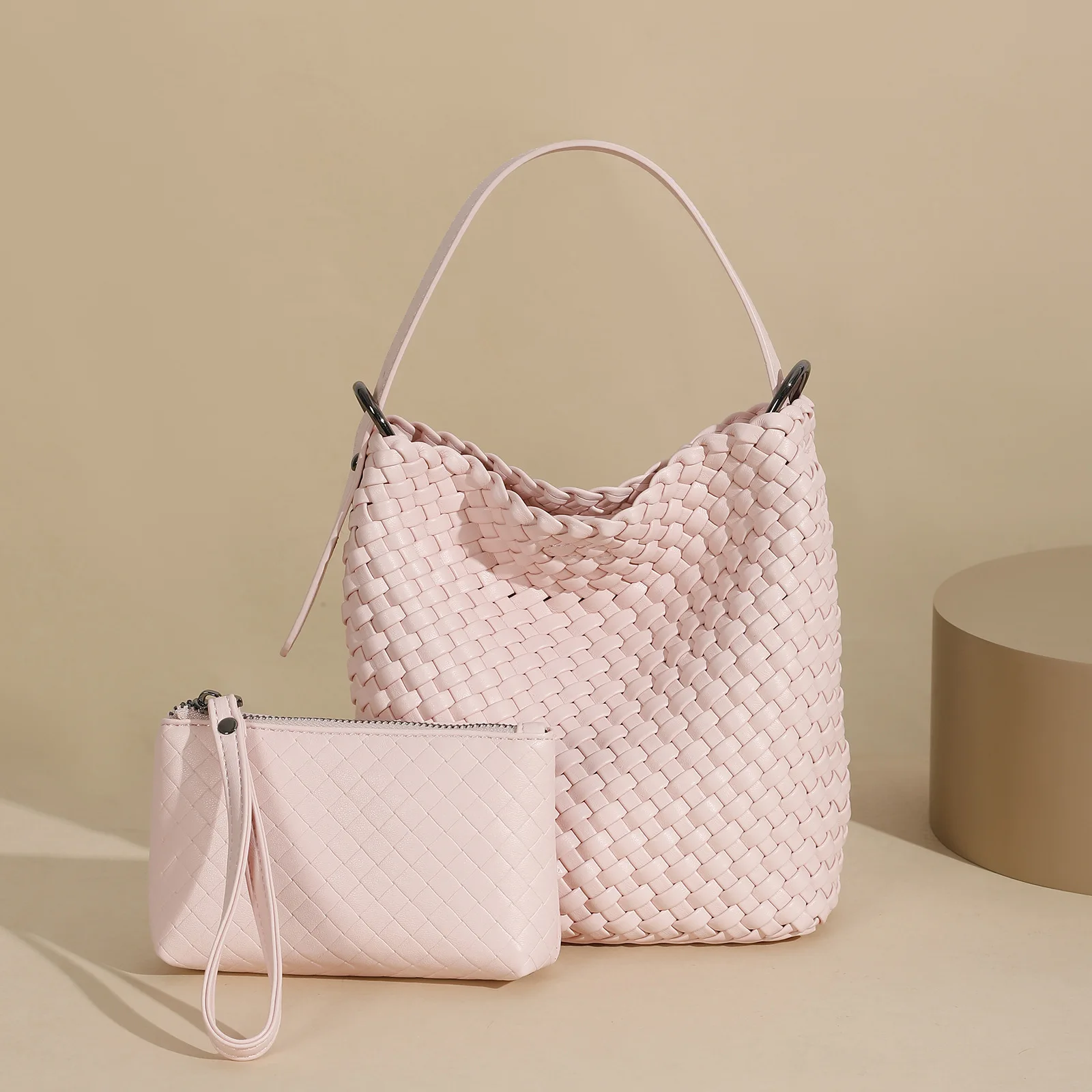 

Handmade Woven Shoulder Bags for Women Cute Hobo Tote Handbag Mini Clutch Purse with Magnetic Buckle Crossbody Shoulder Bag