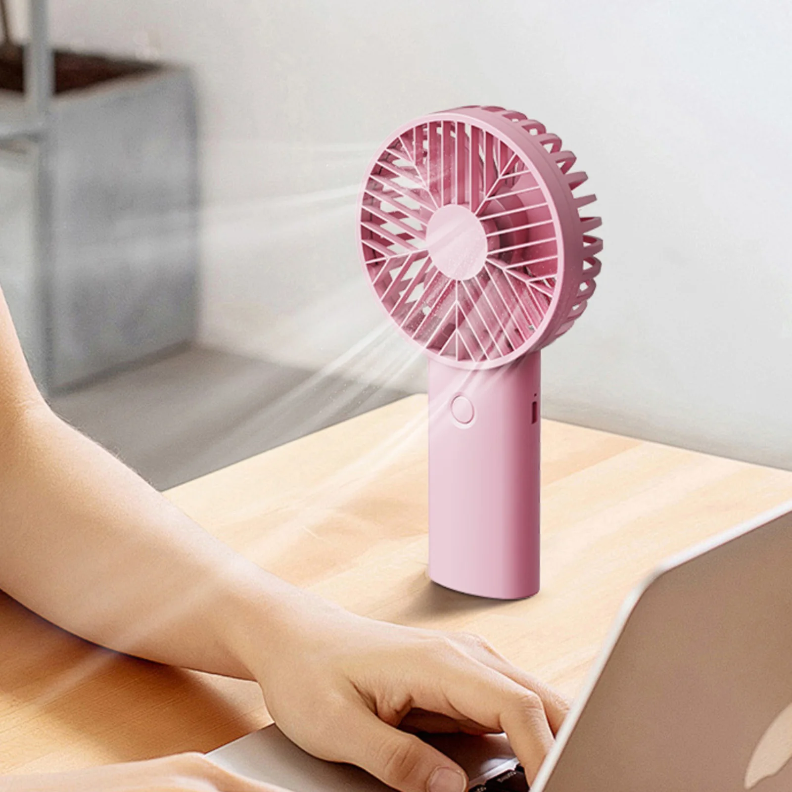 

Ultra-High Speed Electric Handheld Fan Handheld Air Cooler for Traveling Outdoor Office