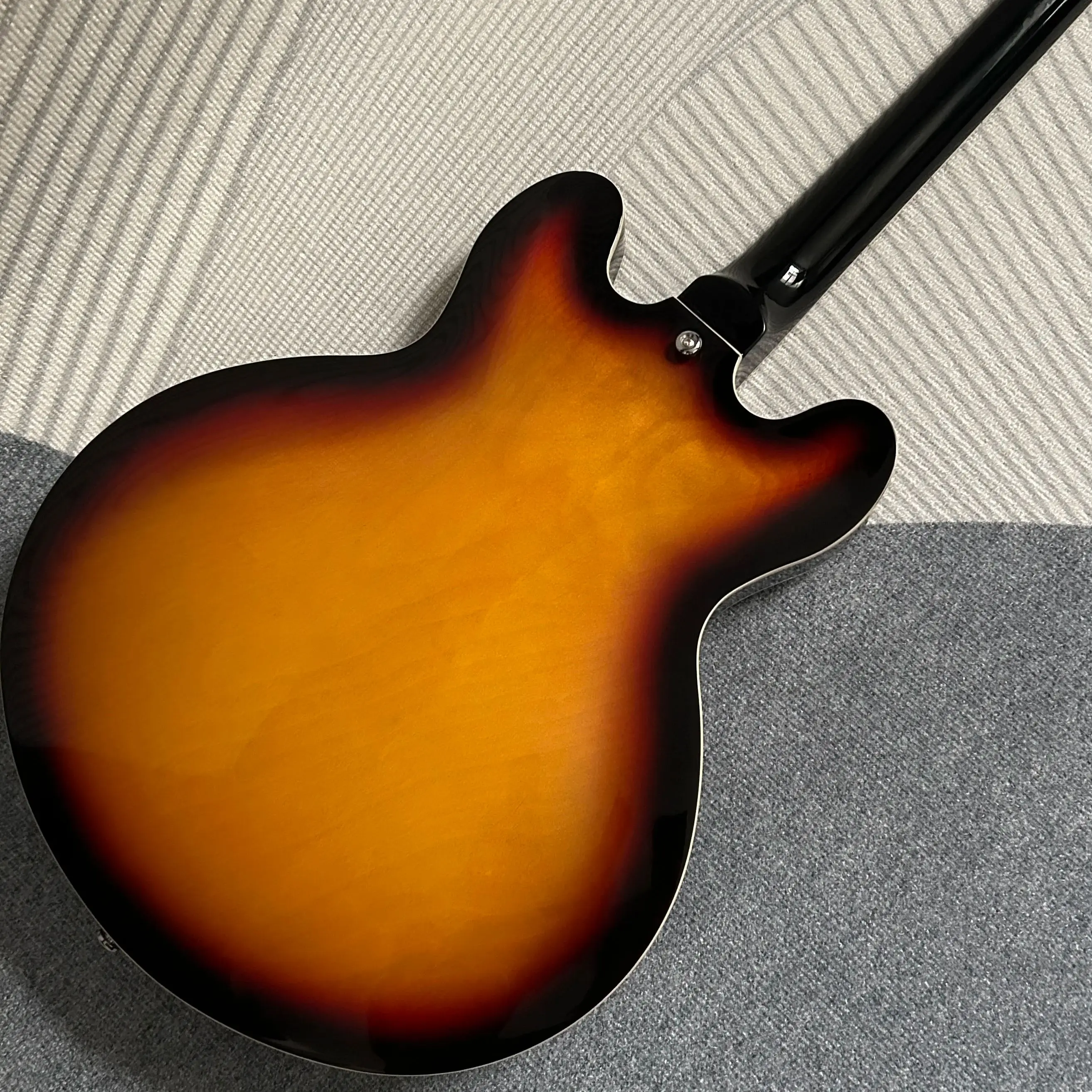 Semi Hollow Electric Guitars Vintage Sunburst Color Rosewood Fretboard Maple Body