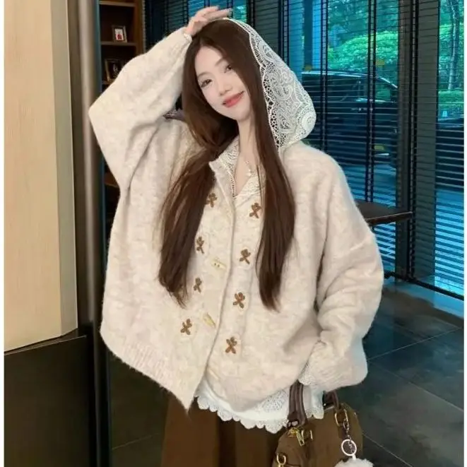 

Korea Two-Piece Design Retro Horn Button Knitted Cardigan Jacket Sweater Women'S Autumn And Winter Lace Bottoming Top Set