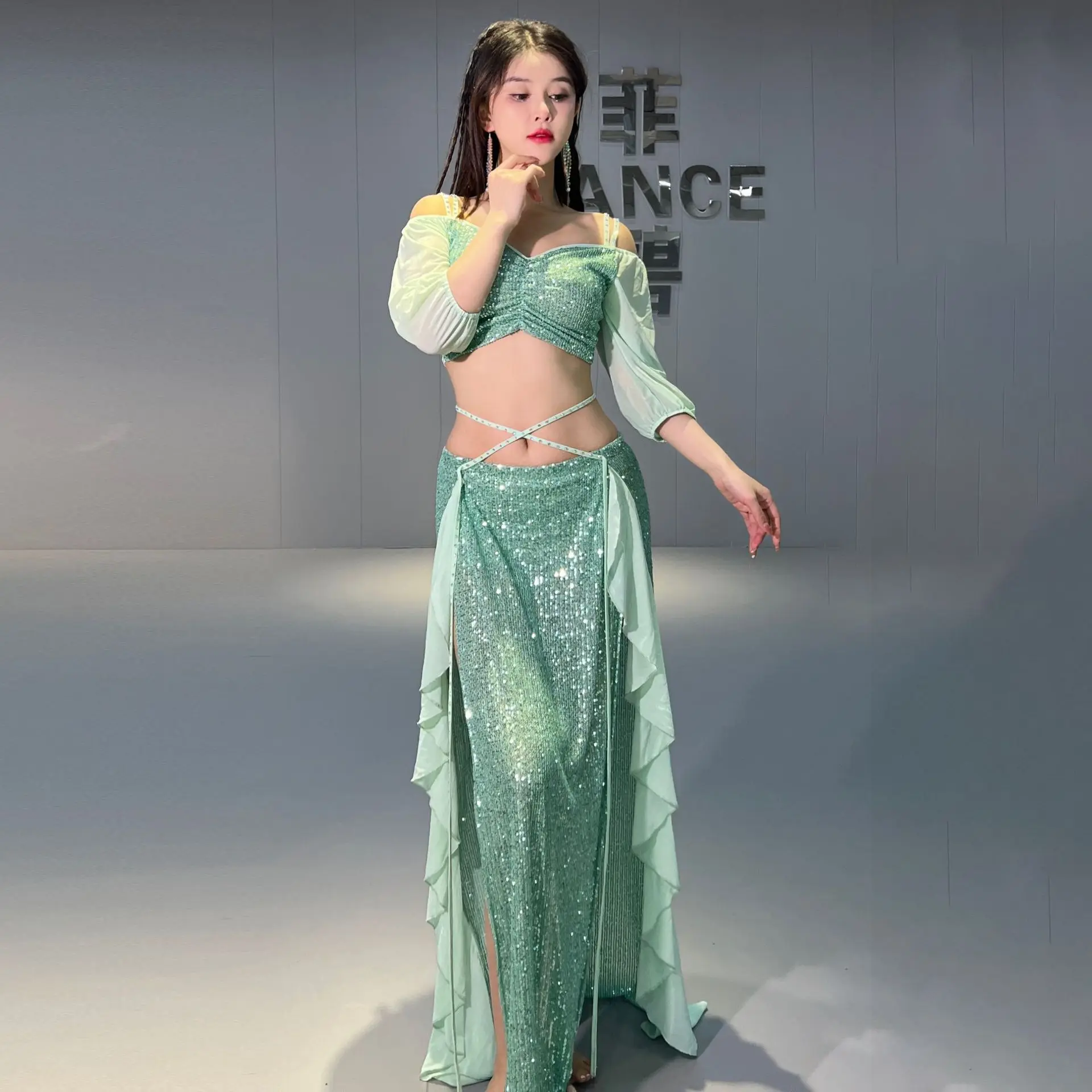 Belly Dance Costume Suit for Female Oriental Half Sleeves Top+AB Stones Split Long Skirt 2pcs Women Belly Daner\'s Stage Outfit