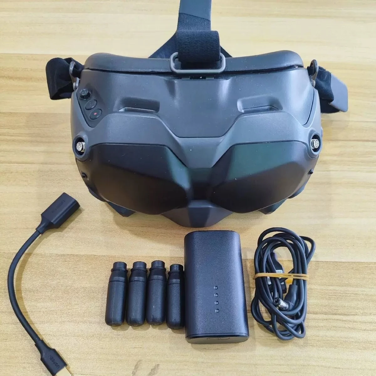 FPV Goggles V2 Digital HD FPV System 810p Low Latency Video Transmission Flying