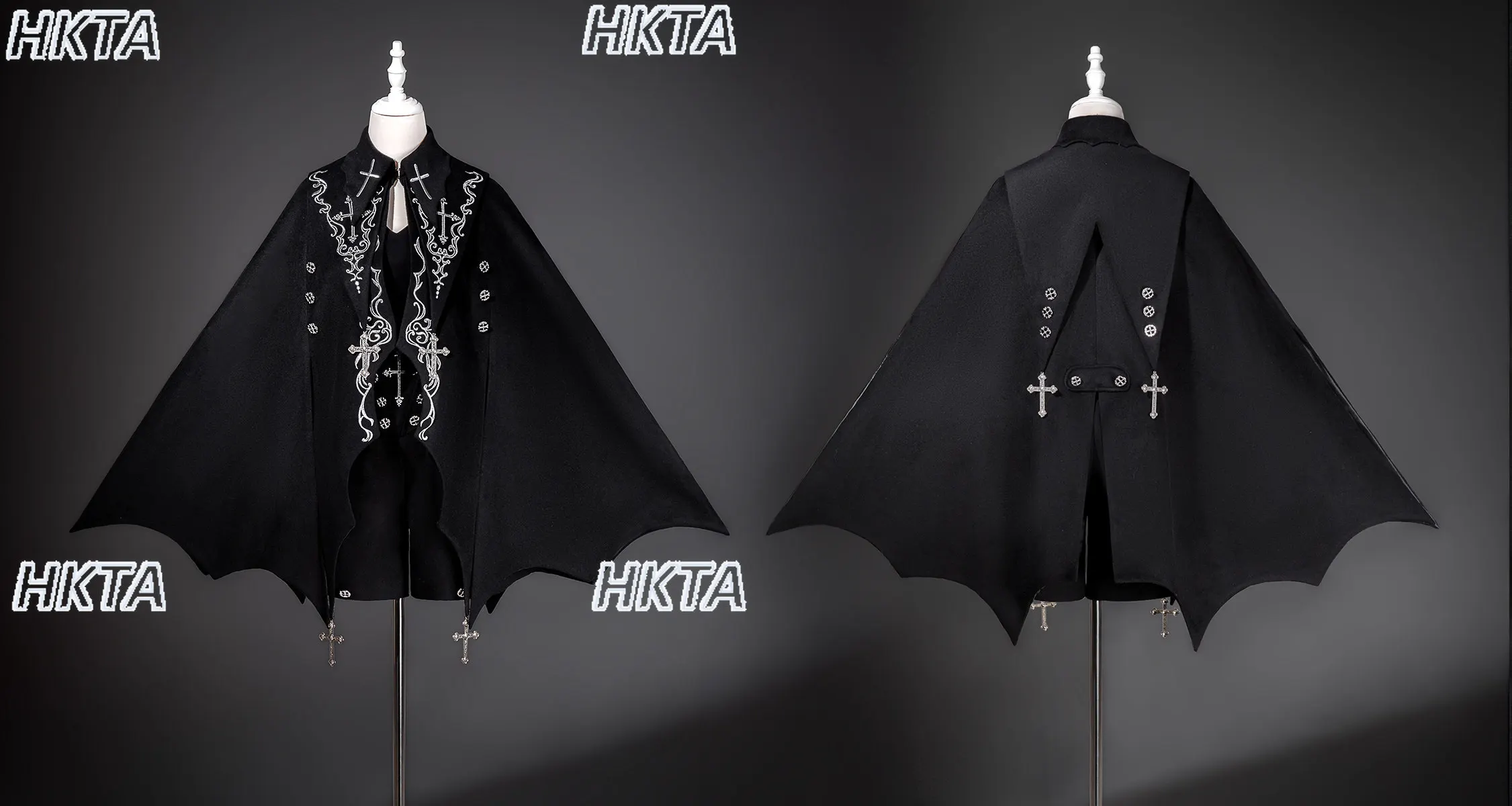 

Комплект из трех предметов в стиле Y2K: готический панк-костюм с вышивкой, воротником-стойкой, накидкой Лолита, черными шортами и топом с длинными рукавами. Весна 2026. Женский.