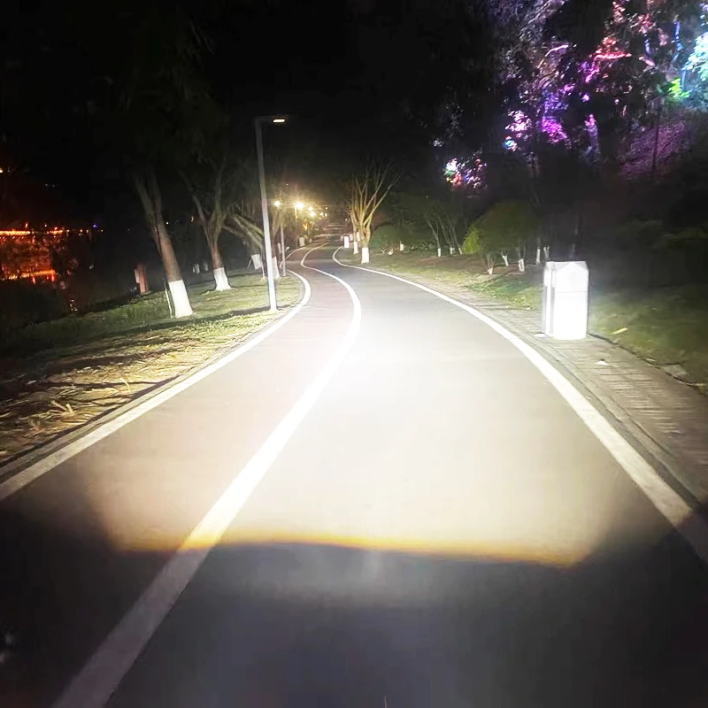 เหมาะสําหรับไฟหน้ารถจักรยานยนต์ BMW C650GT อัพเกรดและดัดแปลงไฟเลนส์เมทริกซ์ LED ทางไกลและใกล้