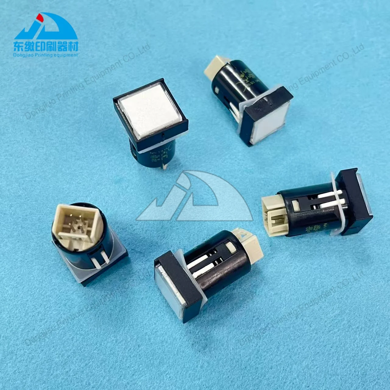 

Высококачественная кнопка CPC 81.186.3855 для печатных машин SM102, SM74, SM52