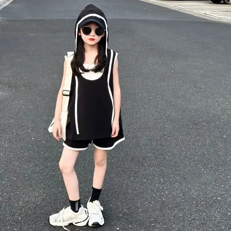 Girls Summer 2026 Sports Set Colorblock Hooded Fake Two-Piece Tank Top Shorts Outfit Trendy Kids Clothes  -123