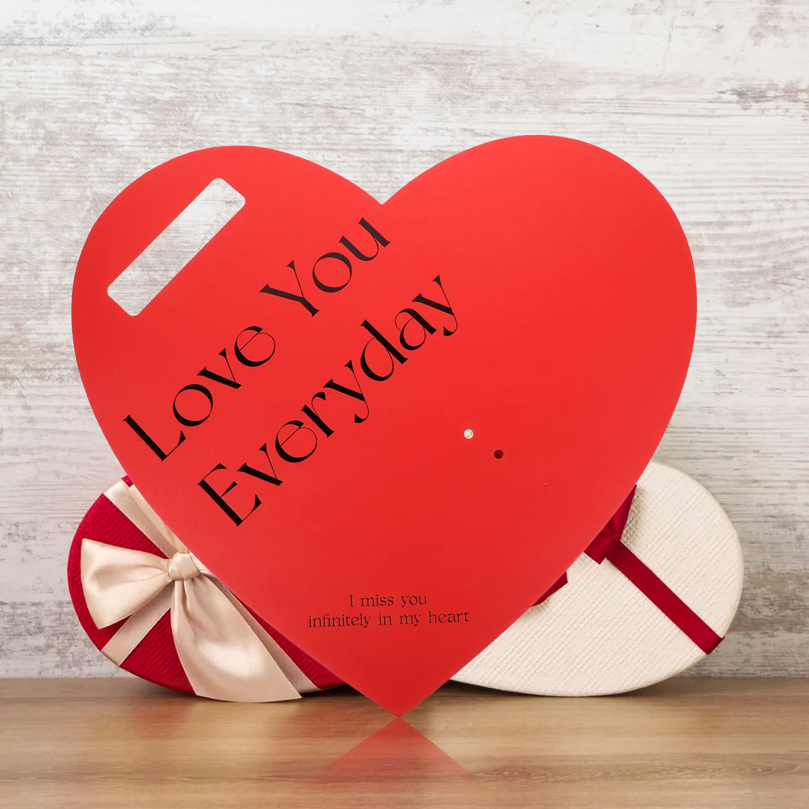 20Pcs Valentine's Day Rose Packaging Paper Set Elegant Heart Cutout Floral Wrapping Sheets with Card-Style Box for Single Rose