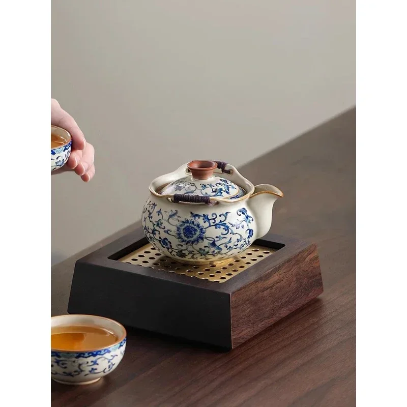 

Hand grab pot cover bowl teacup high-end household kung fu tea set bowl with lid