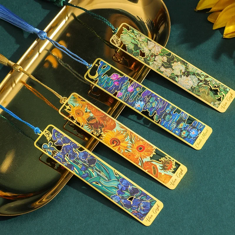 1PC Retro Floral Painting Metal Bookmark Hollow Bronzing Bookmark With Tassel For Book Club Reader Writers Book Lovers Students