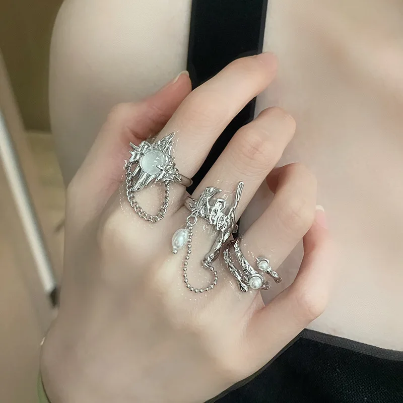 Gothic Irregular Tassel Moonstone Rings Y2K Lava Chain Star Opal Stone Ring Aesthetics Kpop Pearl Rings Set for Women Jewelry