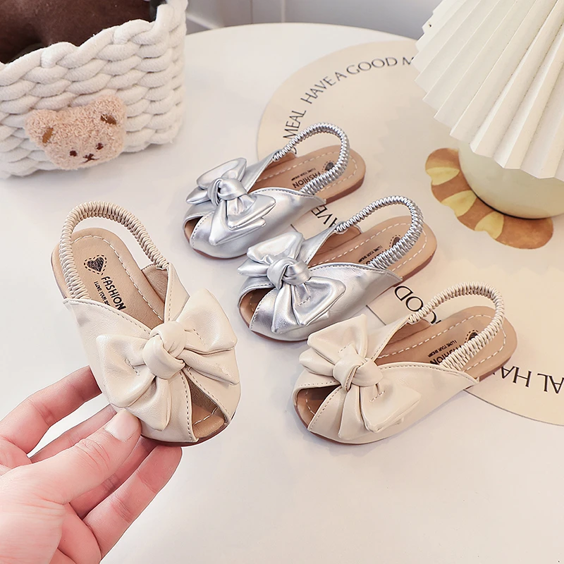 

Girls Summer Flat Sandals New Fashion Children Bow Beach Shoes Open-Toe Cute Daily Wear Kids Outdoor Causal Sandals for Party
