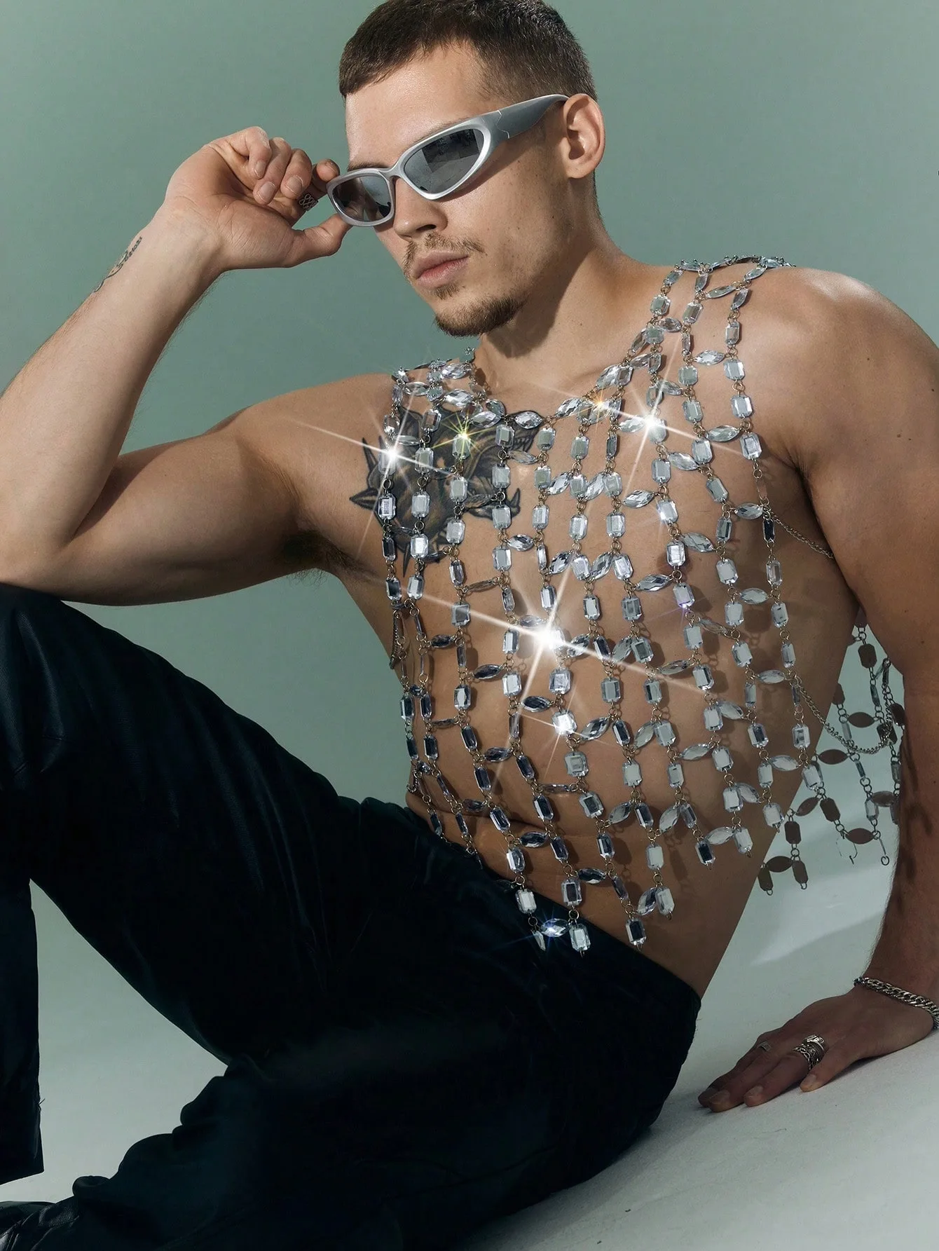 Nuovo Gilet Senza Maniche con Catena di Diamanti Flash, Gilet da Uomo per Performance con Nappe Rettangolari di Diamanti e Strass, Stile Heavy Industry