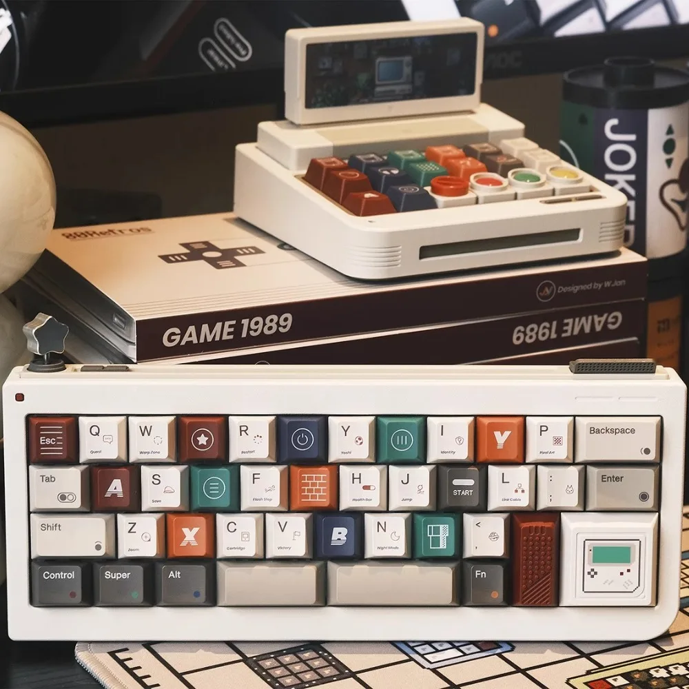 

80Retros GB40 Mechanical Keyboard Wireless Tri-mode Custom GASKET Hot-Swap Aluminum Shell Retro Mini Office Gaming Keyboard Gift