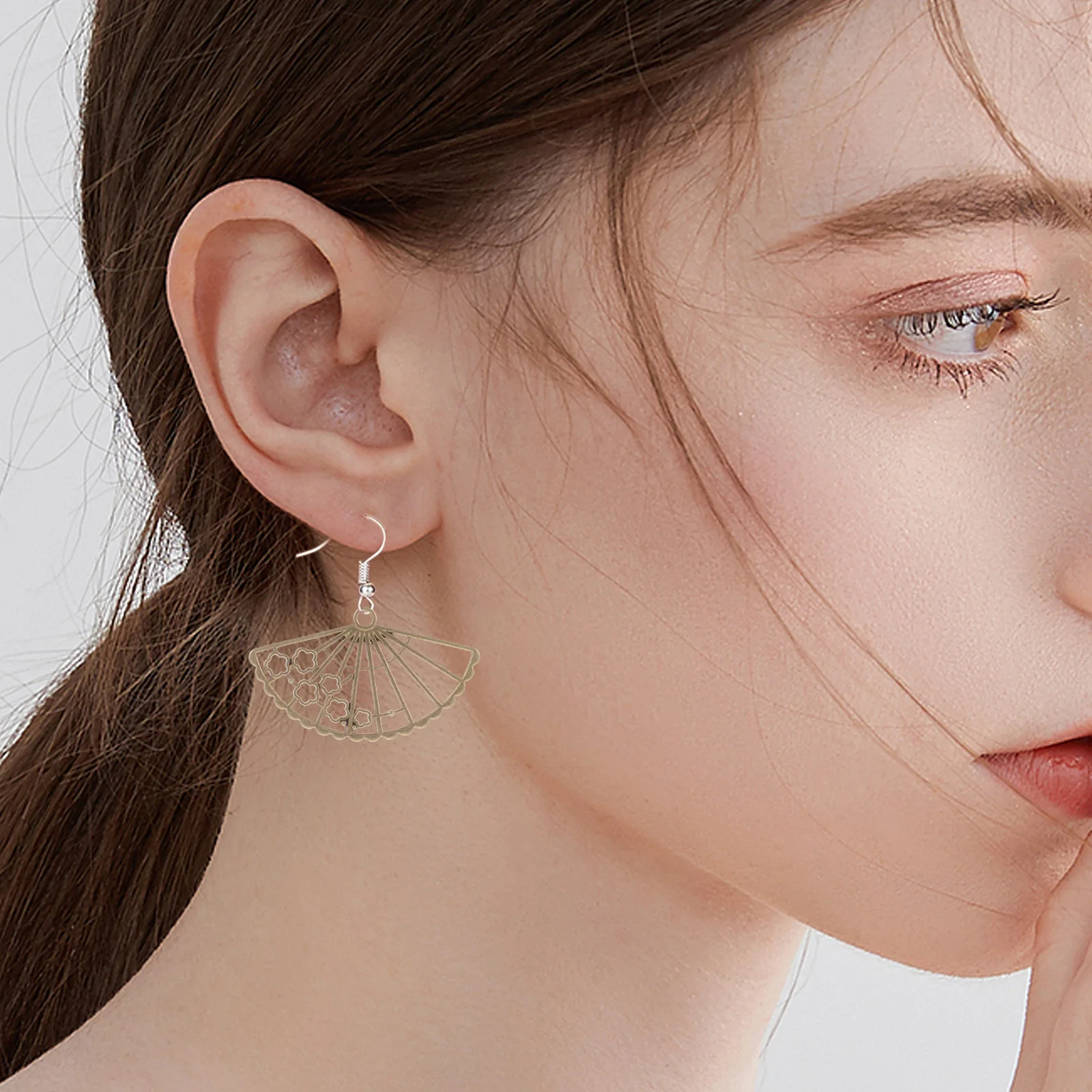 

100pcs Fan Charms DIY Jewelry Making Materials Bulk Crafts Alloy Necklaces Sturdy Lightweight Metal Hairpin Accessories