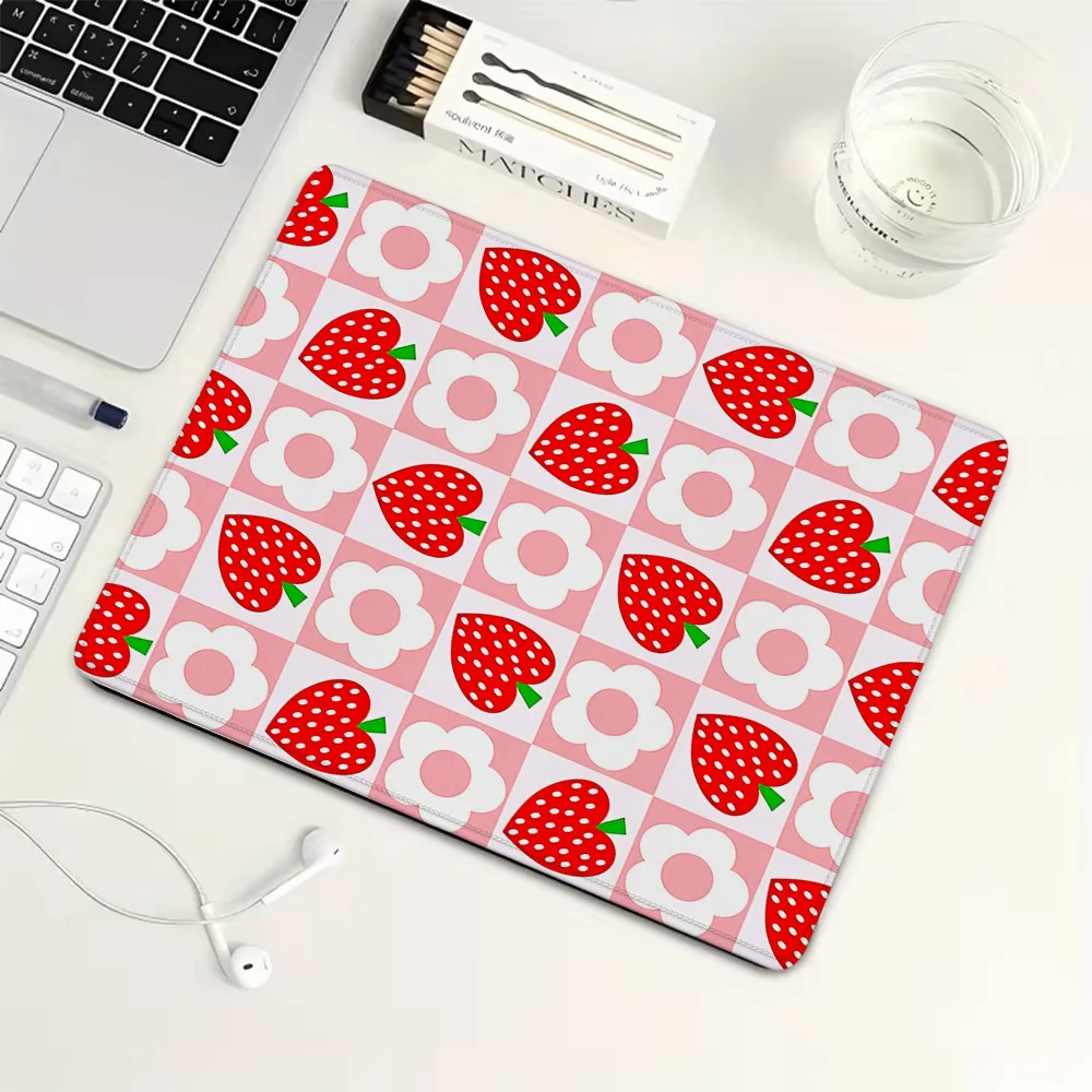 

Strawberry fruit full print Small MousePad Rubber Gaming MousePad Mechanical Keyboard Mat PC Gaming Accessories Computer DeskPad