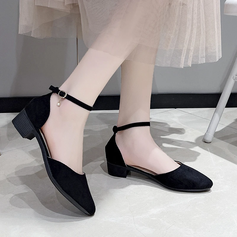 Summer Women Dress Pointed Toe Sandals Female Metal Buckle Strap Designer Sandles Lady Banquet Suede Lightweight Barefoot Shoes