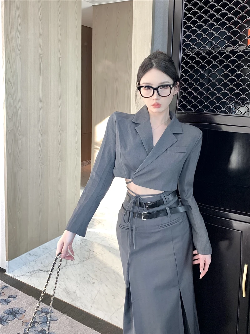 Fashionable Two-Piece Set for Women, Autumn Korean High-End Short Blazer with Tie and High-Waisted Mid-Length Skirt High Quality