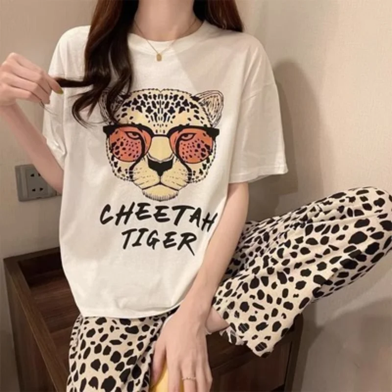 Summer New Women's Short Sleeved Pajama Home Clothes Set Cartoon Loose Head Lazy Style Pajama Home Clothes Two Piece Set