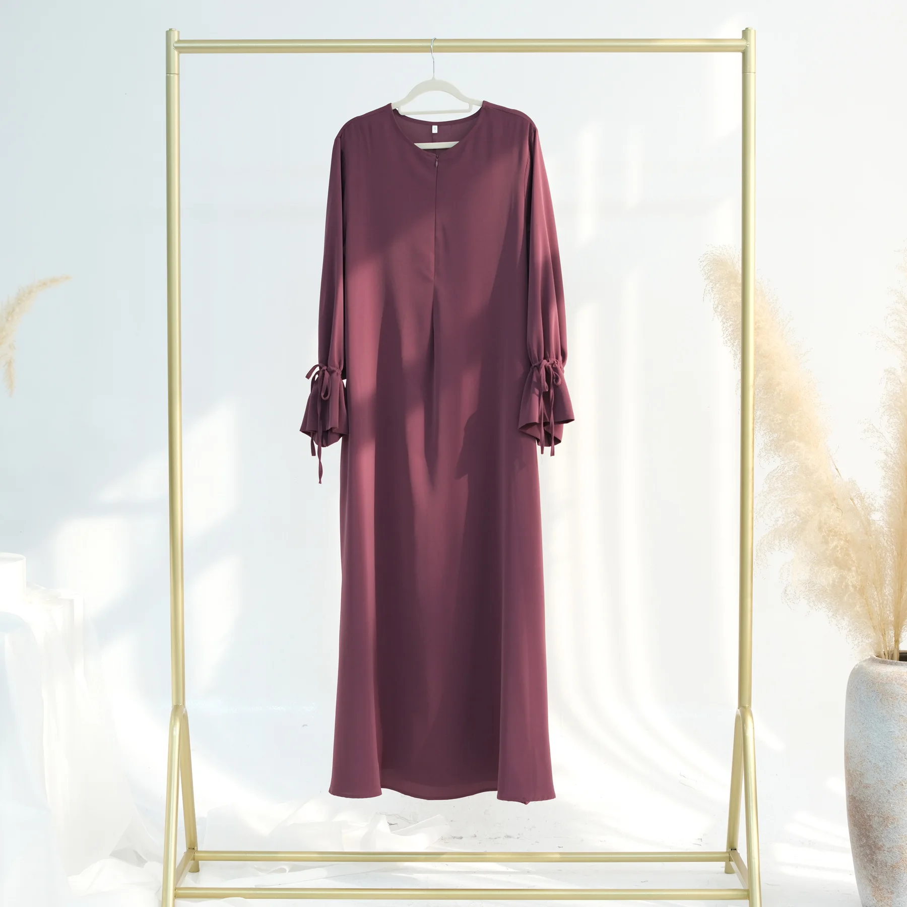 2025 Loriya Dubai Türkiye solide cravate manches Robe Lr938 Femme 2025 Robe longue musulmane Robe Abaya Ramadan dubaï luxe Islam élégant
