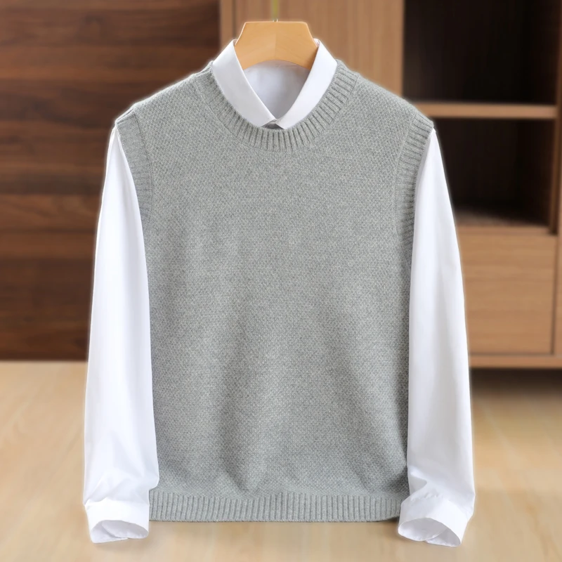 Round necked solid color Japanese Blouse spring/summer new men's sleeveless pullover with a meat blocking casual style top