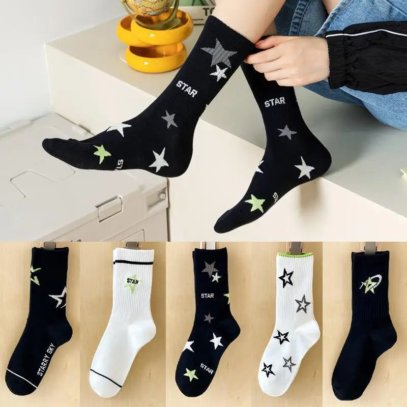 

Новые модные носки для пар с пентаграммой, женские хлопковые носки средней длины, модные черно-белые спортивные носки для женщин