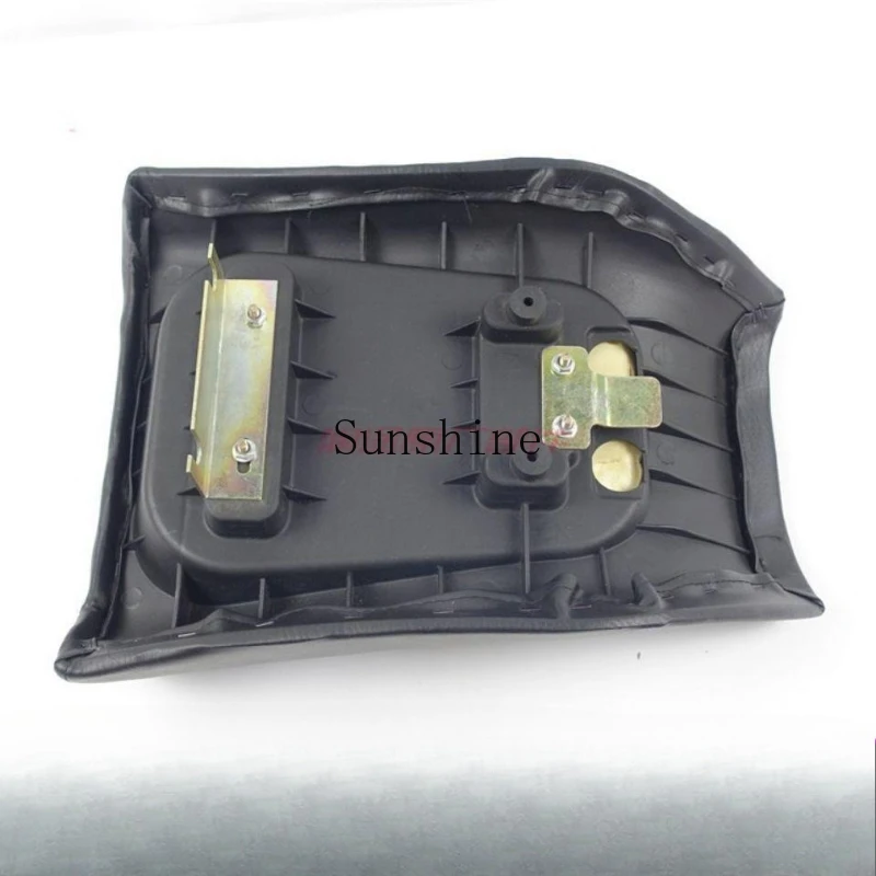 

Applicable Longli Foton Motorcycle Accessories Legendary Motorcycle Seat Bag Tricycle Seat