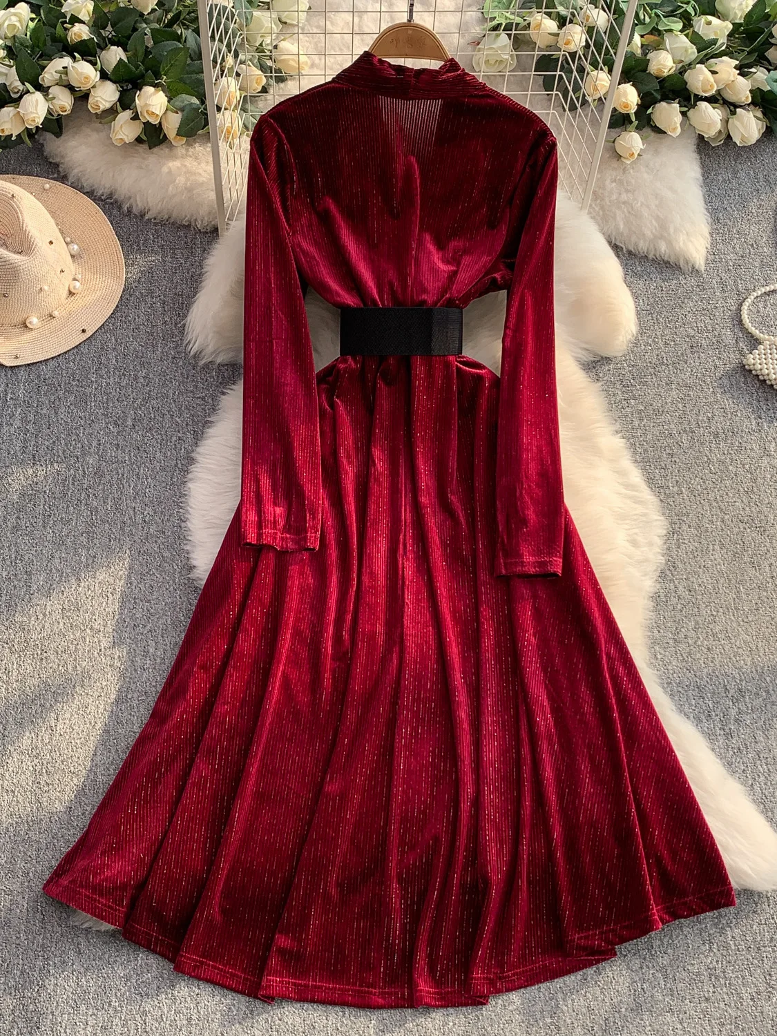 Ele Iny Tead V-Ne L… - image