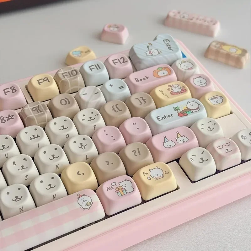 

Bear Hot Sublimation Personality Cute Keycap MOA Highly Mechanical Keyboard PBT Hot Sublimation 61/68/75/100
