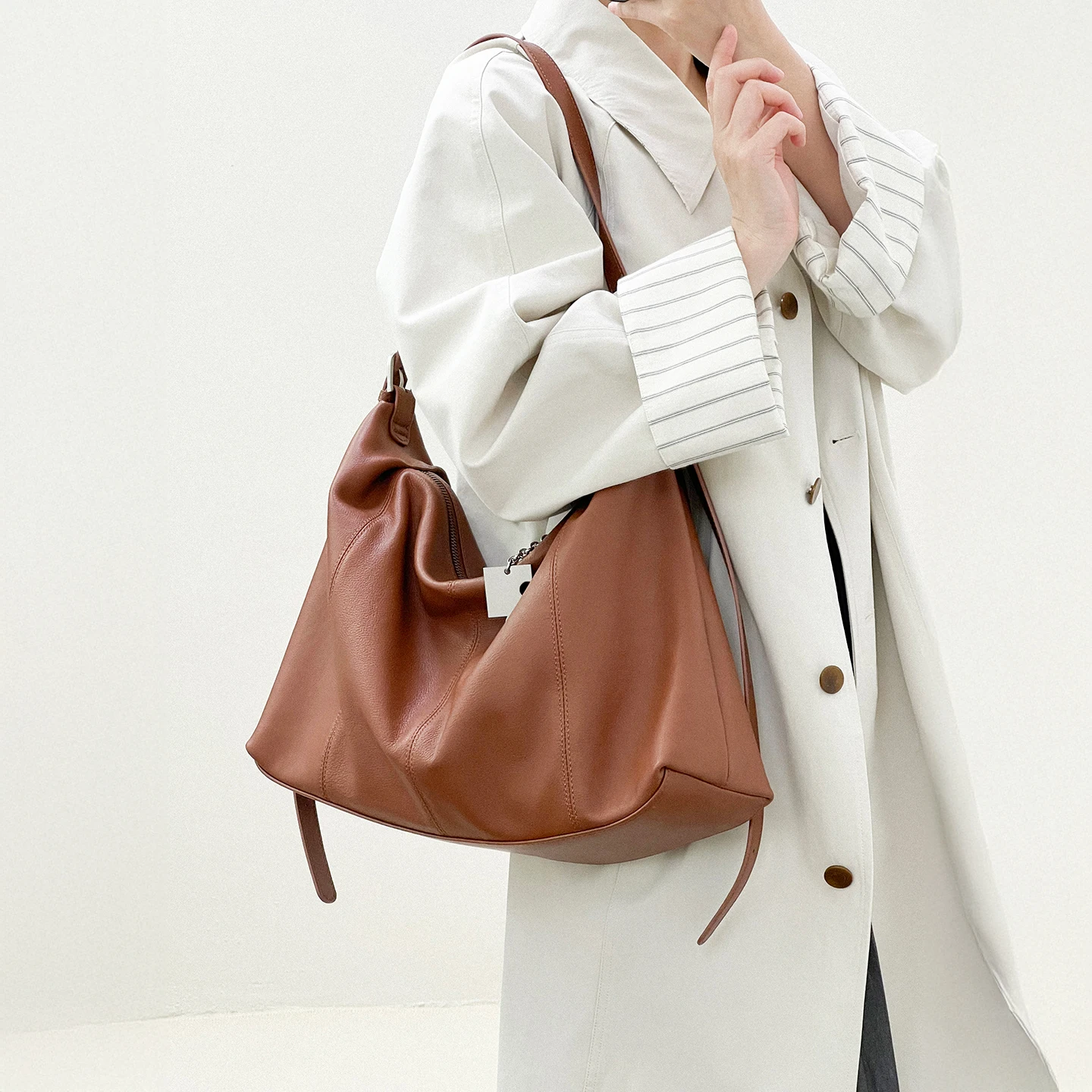 

Mendy Large Women's bag Handbag Soft Genuine Leather Shoulder Bags Luxury Bags Designers High Quality Cross bag New In Casual