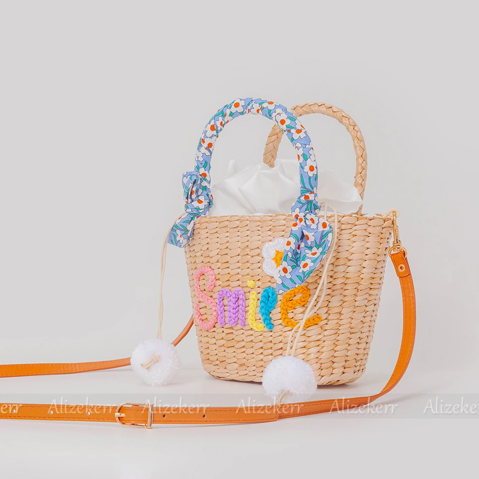 Women Letter Embroidery Straw Bags 2022 New Summer Cute Handmade Flowers Natural Rattan Beach Shoulder Crossbody Bags Holiday