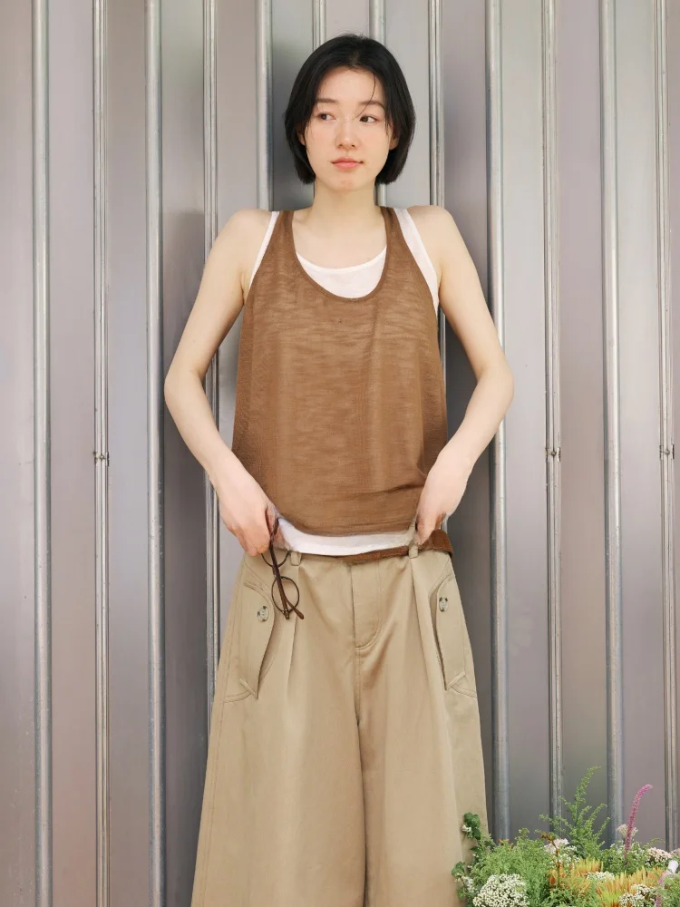 

Lightweight Breathable Brown White Two-Piece U-Ne Vest by Deer And Flng Bird Thin Transparent Linen Texture Casual Women'...