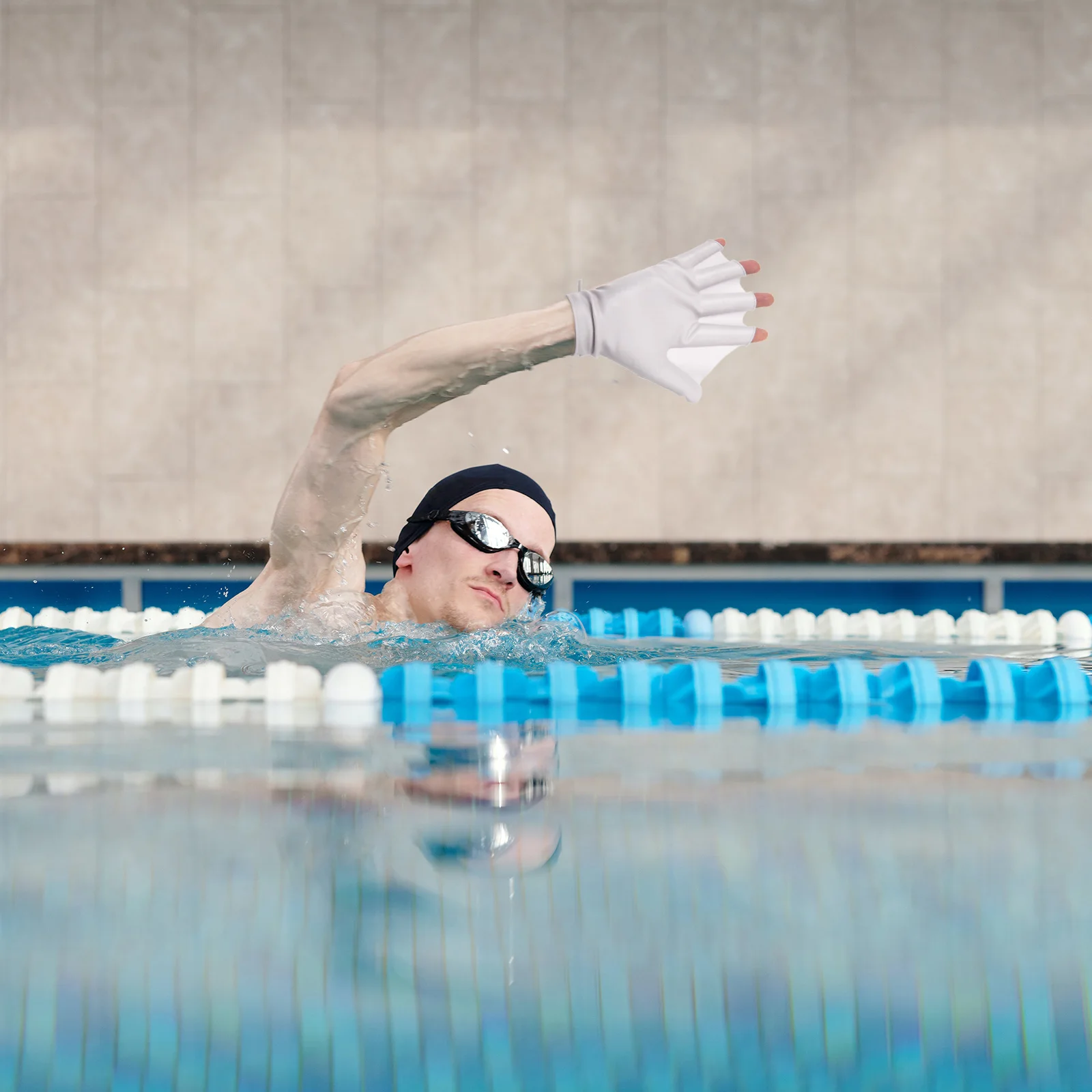 

1Pair Adjustable Silicone Swimming Gloves Swim Paddles Pool Water Resistance Training Diving Auxiliary Equipment