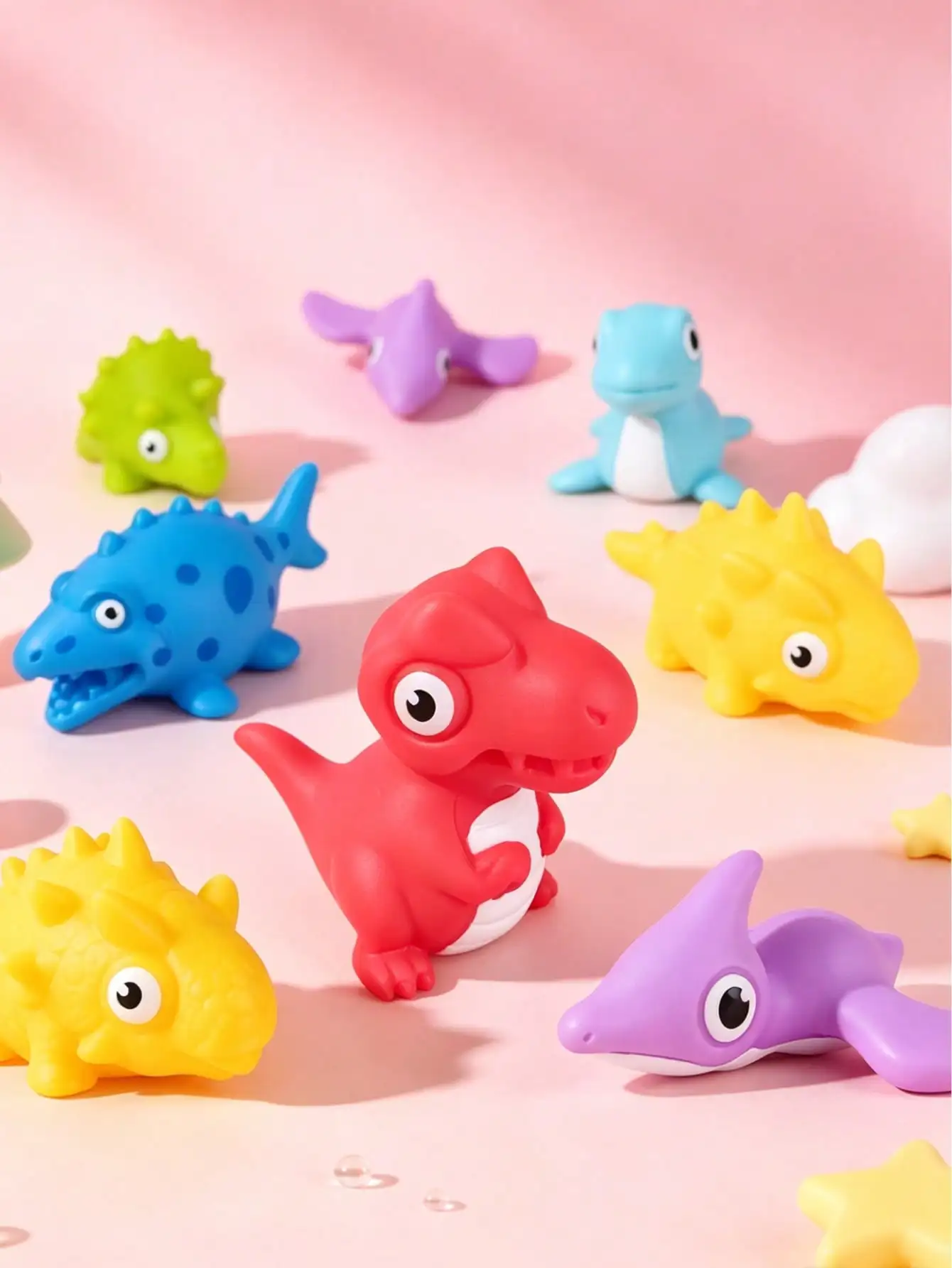 Cute Dinosaur Bath Toys, Suitable for the Bathtub, Available in Various Colors and Shapes, Soft Toys for Babies