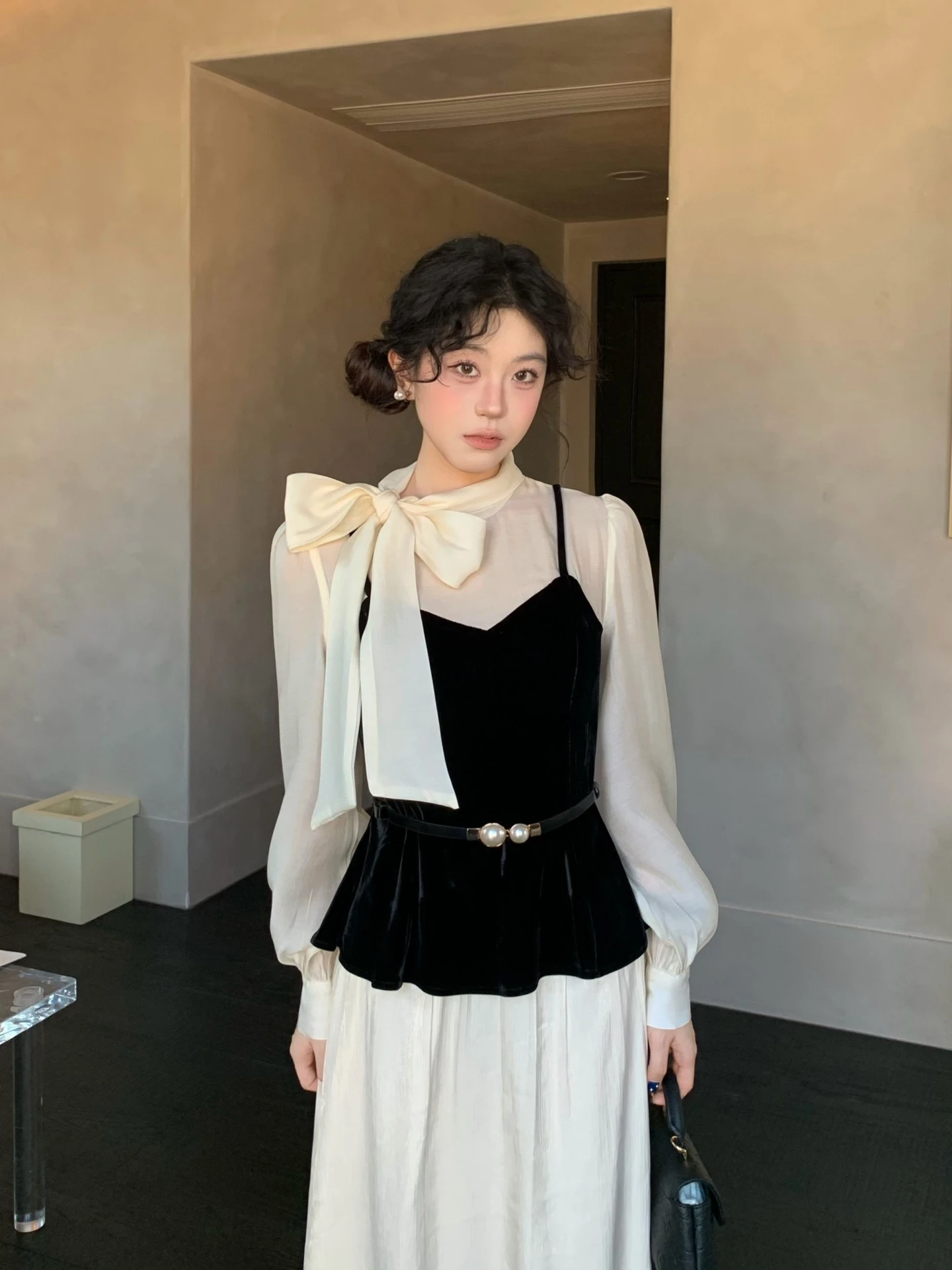 

Женская облегающая блузка Moby Anna Miss Velvet с завязками на талии, длинный рукав, французский стиль, полиэстер, лайкра