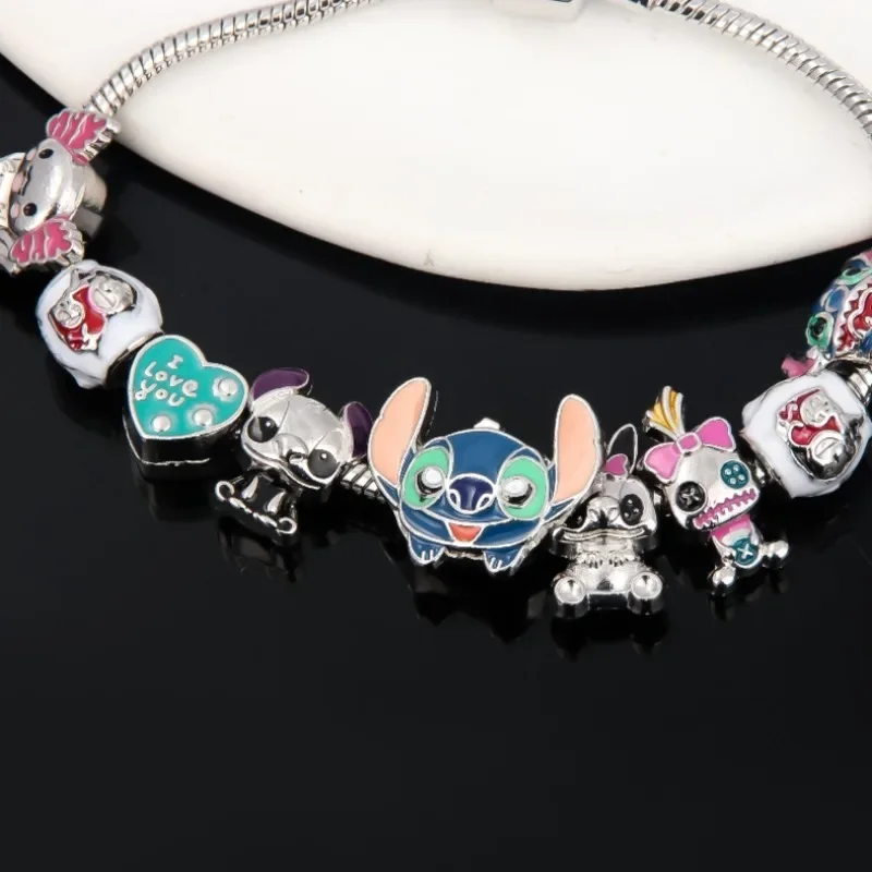 Sanrio dibujos animados Anime lindo Hello Kitty Stitch DIY pulsera galvanizada mejor amigo regalo de cumpleaños bolsa OPP embalaje independiente