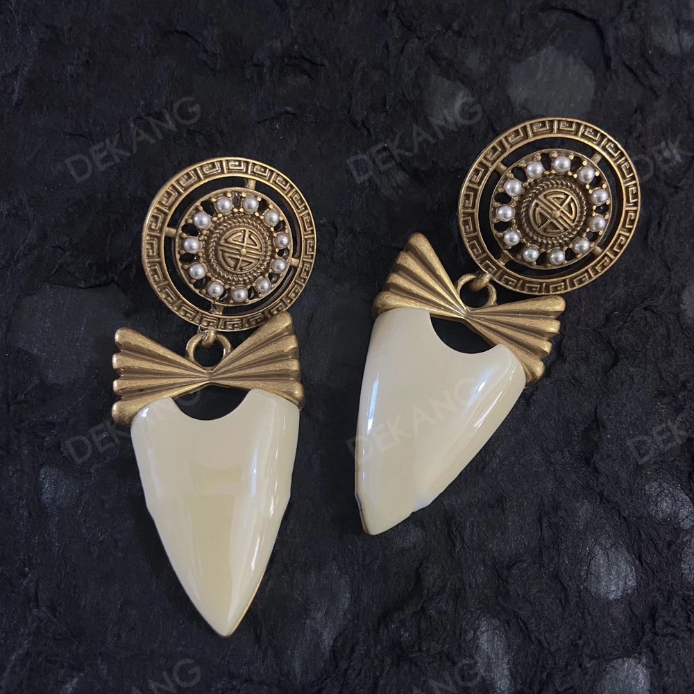Vintage Bow-Shaped White Shield Aged Old Gold Earrings
