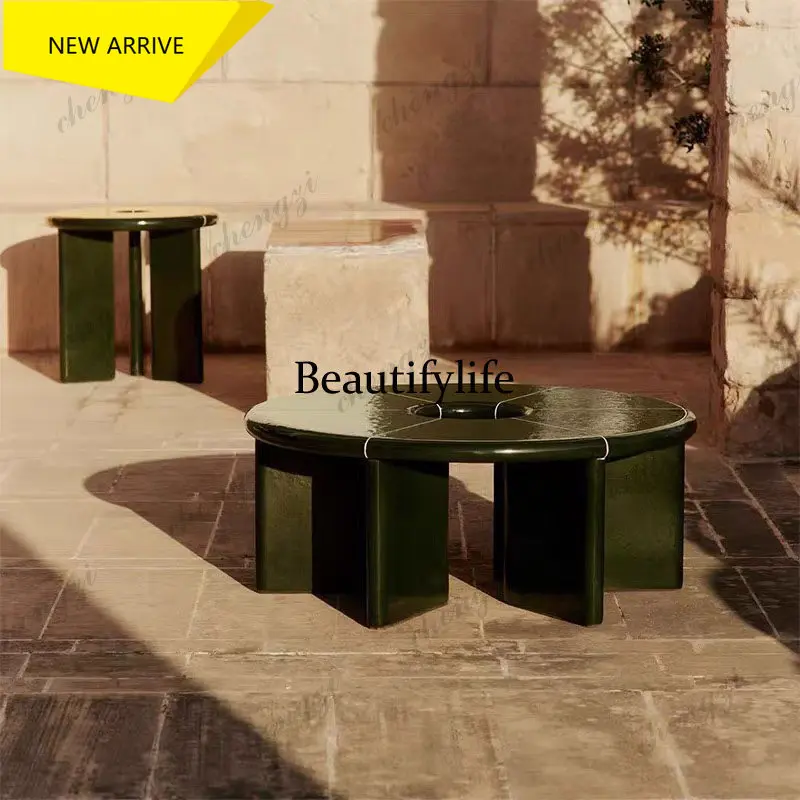 z183 Nordic modern simple round coffee table green fiberglass legs design sense niche exquisite designer side table