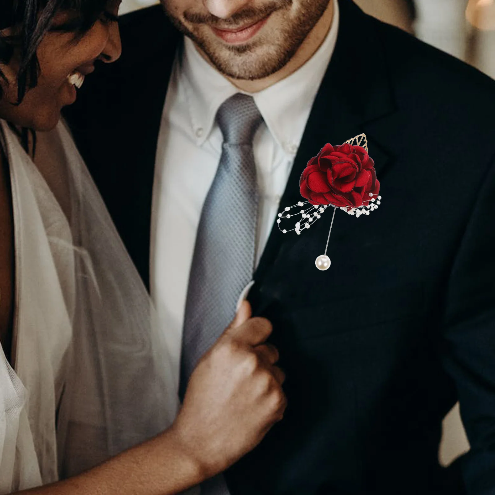 

2pcs Artificial Flower Boutonniere Wedding Corsage For Groom Bridesmaid Bride Rose Brooch Suit Decoration Wedding Party