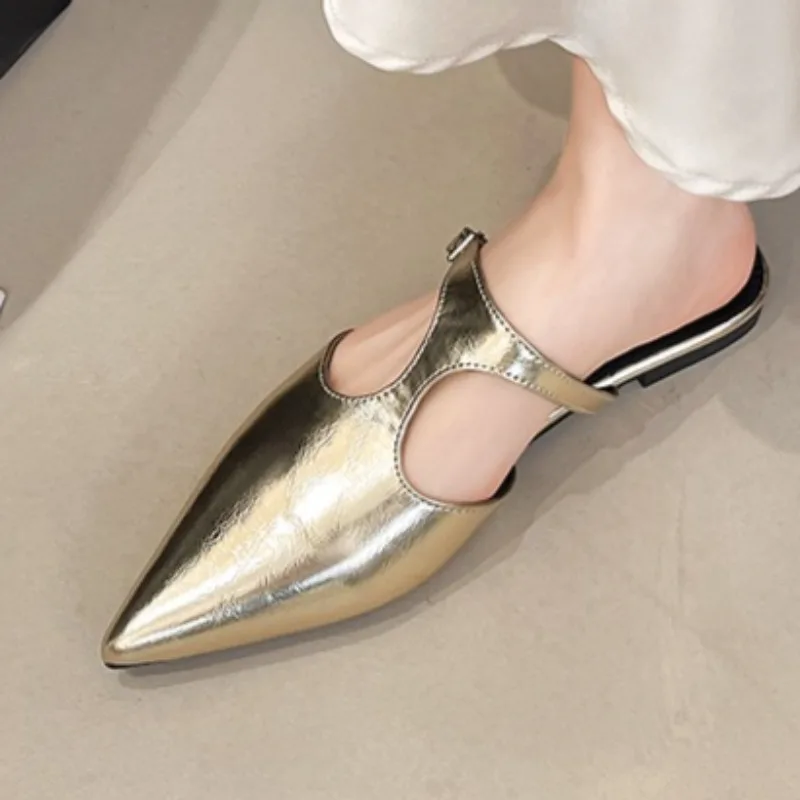 Demi-pantoufles en cuir PU à semelles épaisses, nouvelles sandales d'été à talons ouverts antidérapantes à semelles souples pour la plage, grande taille, 2025, nouvelle collection
